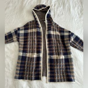 Cozy NVLT sweater coat cardigan